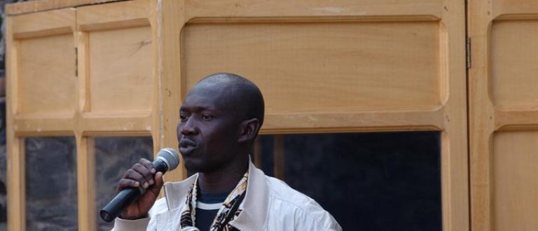 Article : Les journalistes et blogueurs dénoncent l’expulsion de Makaila Nguebla et s’inquiètent des libertés au Sénégal